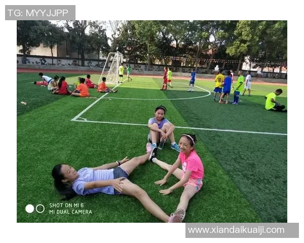 周丽专访：从绿茵场到人生舞台的足球旅程回顾与展望